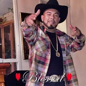 Meet your Posher, Felipe